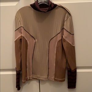 Light weight turtleneck